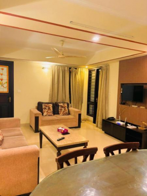 LUXUS INN JA - Starlight Rooms